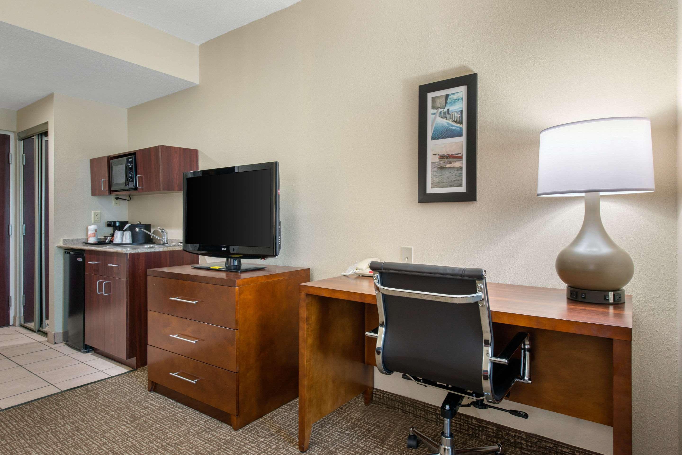 Comfort Inn & Suites Tavares North Kültér fotó