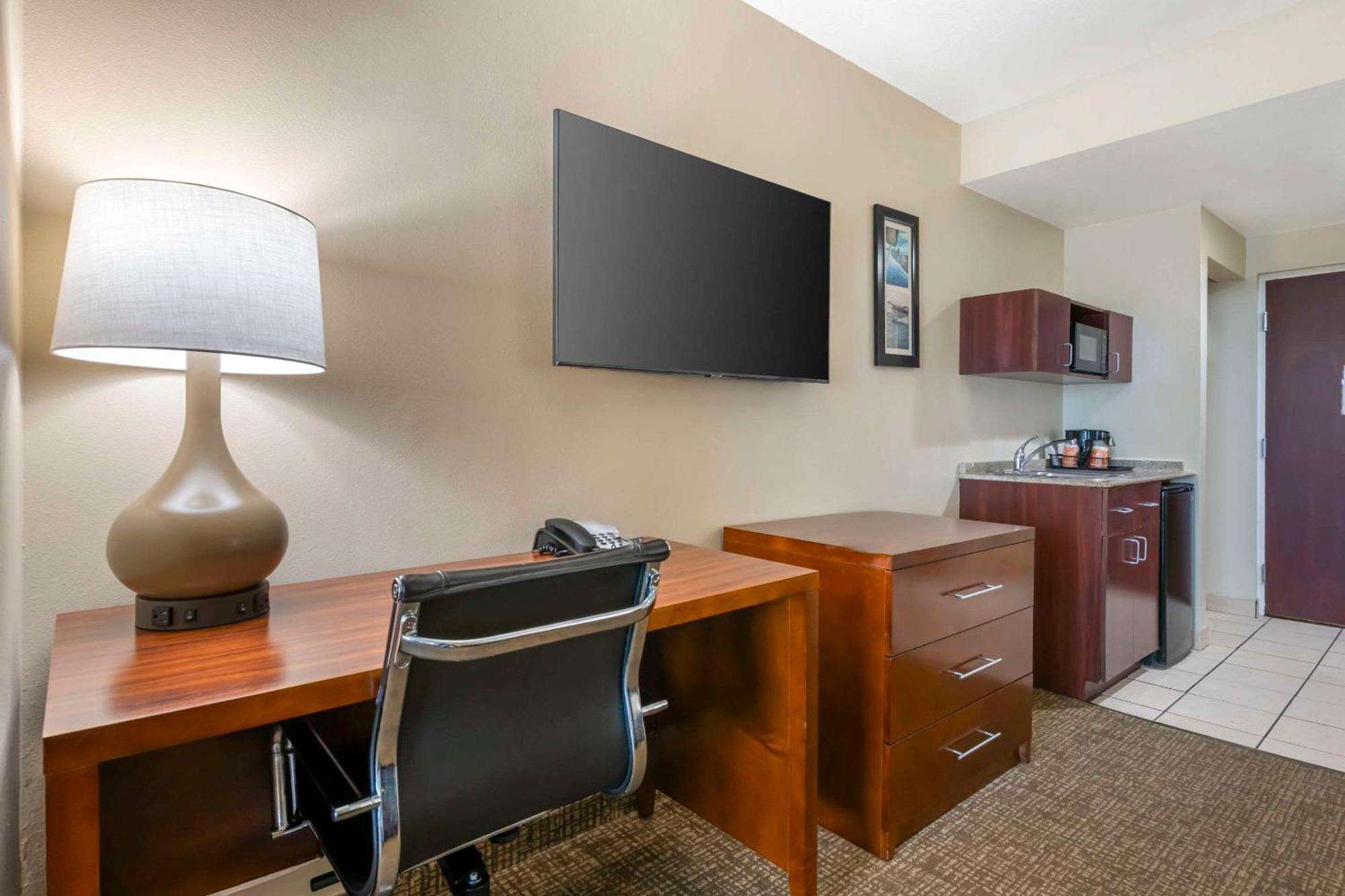 Comfort Inn & Suites Tavares North Kültér fotó